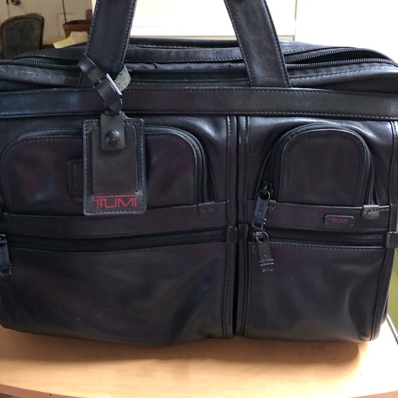 Vintage Tumi Alpha 9624D3 Black Napa Leather 17” Large Deluxe Laptop